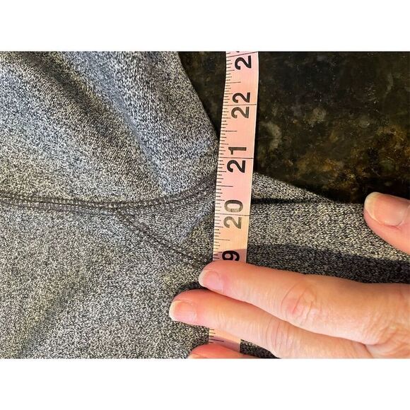 Ladies Large Gray U.S. Army Fort Hood Full Zip Hoodie J America - Standard Size - Picture 6 of 7